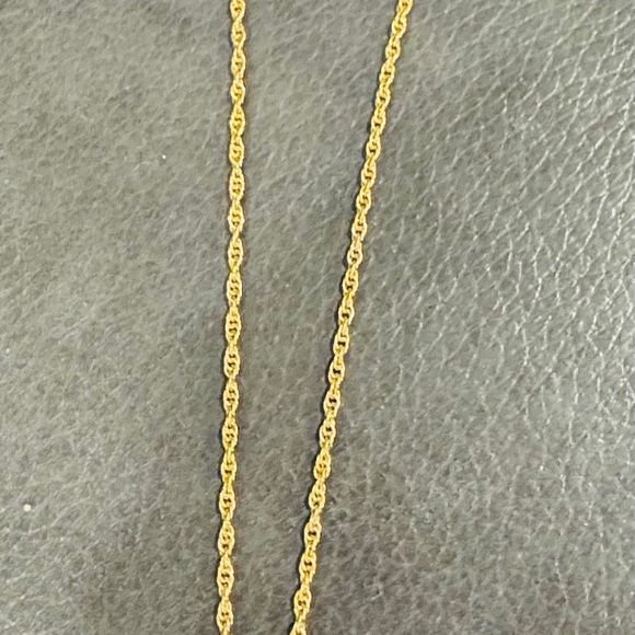 Nina Ricci Heart Pendant Necklace – Gold Tone with Rhinestones - Picture 2 of 2